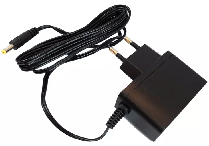 Burrel 6v trail camera ac power adapter - Viltkameratilbehør - 6438347000560 - 1