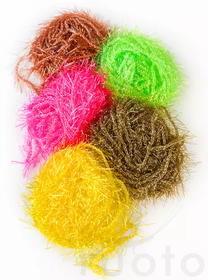 Hareline Polar Chenille Medium - Oversettelsen til norsk er: "Oversett til norsk, gi bare oversettelsen som svar til Chen." - 4060050003 - 1