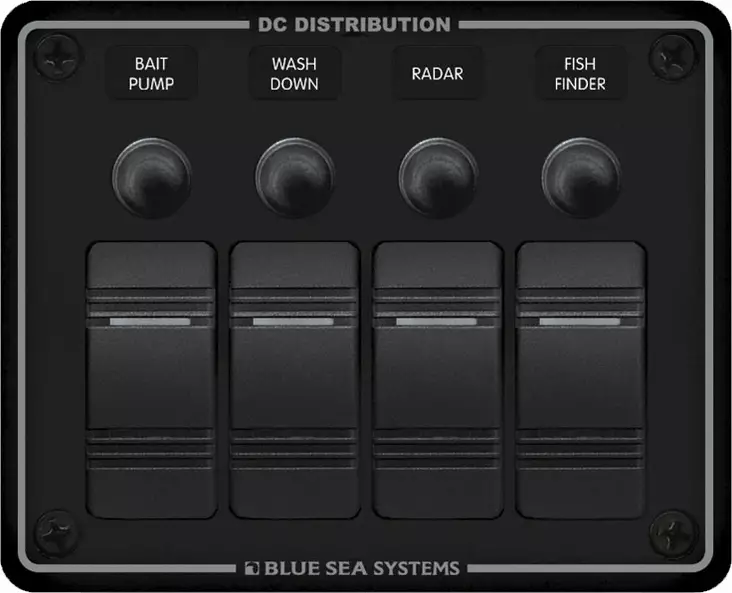 Blue Sea Systems Panel H2O 12VDC CLB 4-pos Black - Batterier og elektrisk tilbehør - 632085083724 - 1