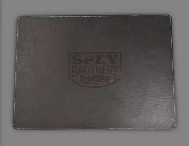 Spey Brothers Tying Pad Leather 2.0 - Andre verktøy - 6438407008895 - 1