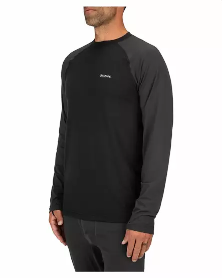 Simms Lightweight Baselayer Top Black - Undertrøyer - 694264549506 - 2