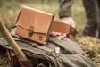 Fjällräven Singi Bino Bag Leather Cognac - Andre jaktutstyr - 7323450151447 - 3