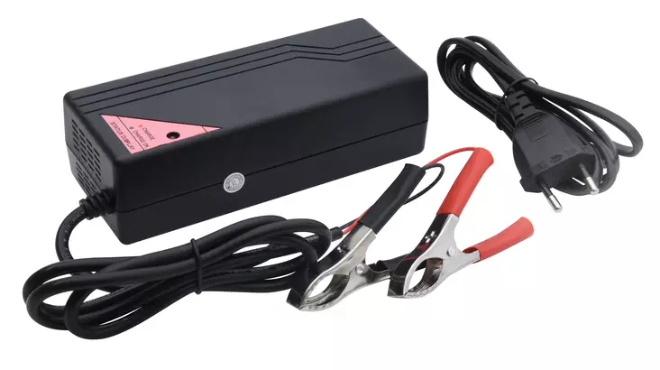 Ultramax 12V 5A Charger - Batterilader - 5036446801517 - 1