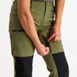  -  -  - 3