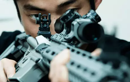 UTG ACCU-SYNC 45 Degree Rear Sight Manual Flip-up Tool-free Dual Aperture - Jernsikter for rifler - 4717385553699 - 2